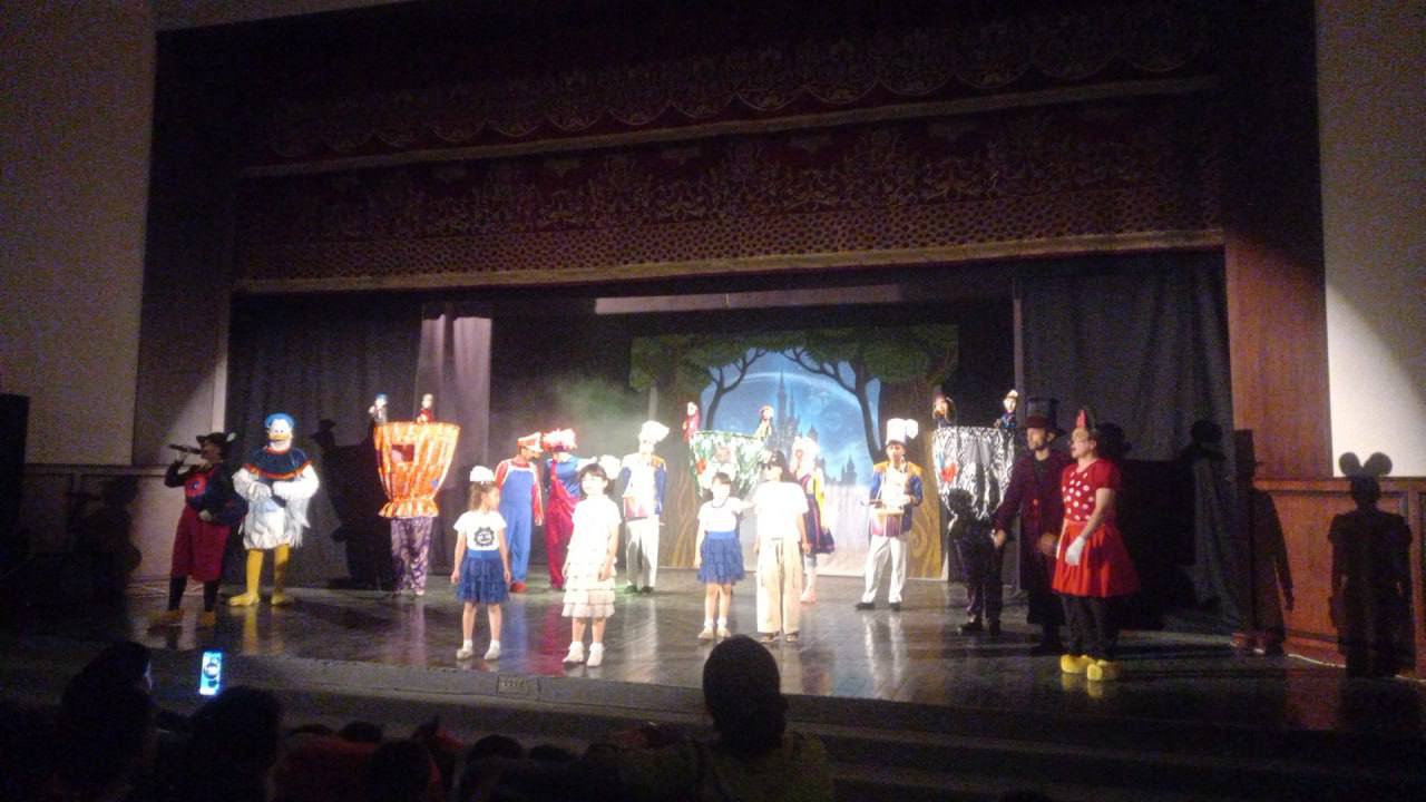 🎭 “Mikki mauslar saltanati” ⚡️ Teatr sahnasida