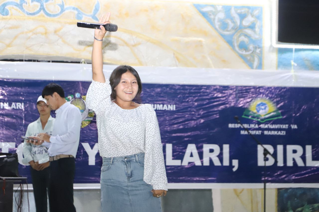 Bandixon tumanida 30-iyun "Yoshlar kuni"ga bag'ishlangan konsert dasturi Bandixonlik yoshlarga unutilmas onlarni taqdim etdi.