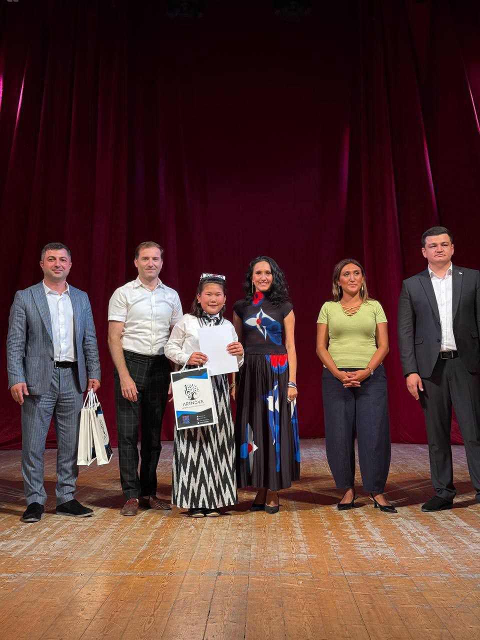 YUTUQLAR BARDAVOM BO'LSIN!