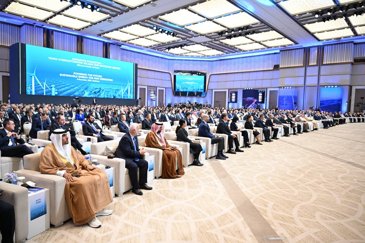 Prezidentimiz energetika sohasida erishilayotgan katta yutuq va marralarda salohiyatli investorlar va ishonchli sheriklarimizning beqiyos hissasi borligini qayd etdi.